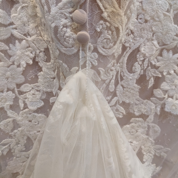 PRICE DROP🛑NWT Stella York Wedding Dress - Picture 13 of 16